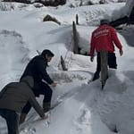 NFJM National Chairman Dr Tahir Rufayee Bhaderwah Visit: این ایف جے ایم کے قومی چیئرمین ڈاکٹر طاہر رفائی کا بھدرواہ کے برفباری والے علاقوں کا دورہ