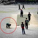 و کشمیر کے ضلع ڈوڈہ میں بھلیسہ چناب پریمیئر لیگ میچ کے دوران نوجوان کرکٹر جاں بحق