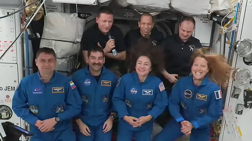 International Space Station دوبارہ مکمل عملے کے ساتھ فعال، SpaceX Crew-12 کی آمد